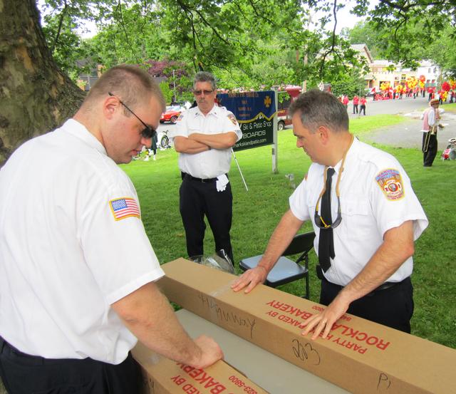 N.Y. & N.J. 2013 Parade.  6-8-2013.
Photos by Vincent P. Tuzzolino
